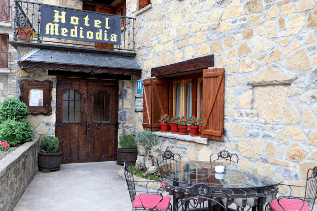 Hotel Boutique Mediodia Plan Restoran fotoğraf